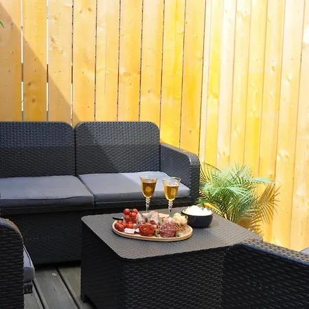 Holiday home Charme & Nous Calais